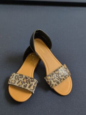AnniAMO Women's Leopard Beaded Slide Sandals in Black and Tan